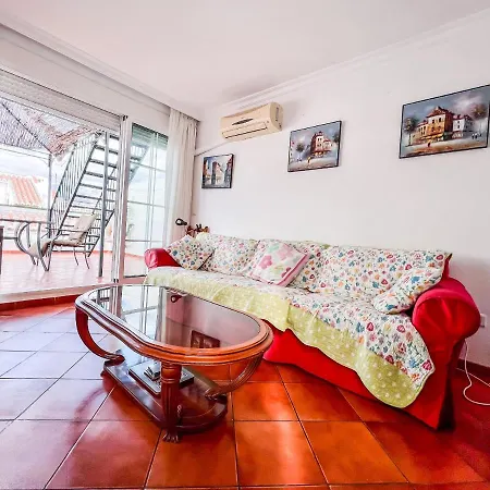 Centrally Located 3 Bedroom Townhouse In Carabao, *