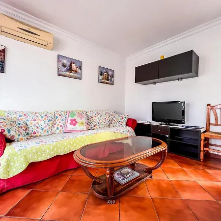 Centrally Located 3 Bedroom Townhouse In Carabao, Nerja